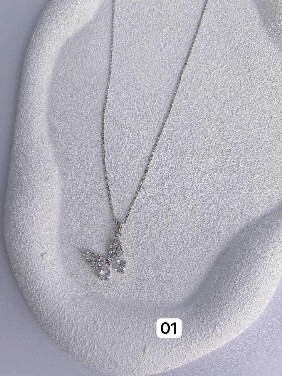 کالکشن گردنبند پروانه جواهری