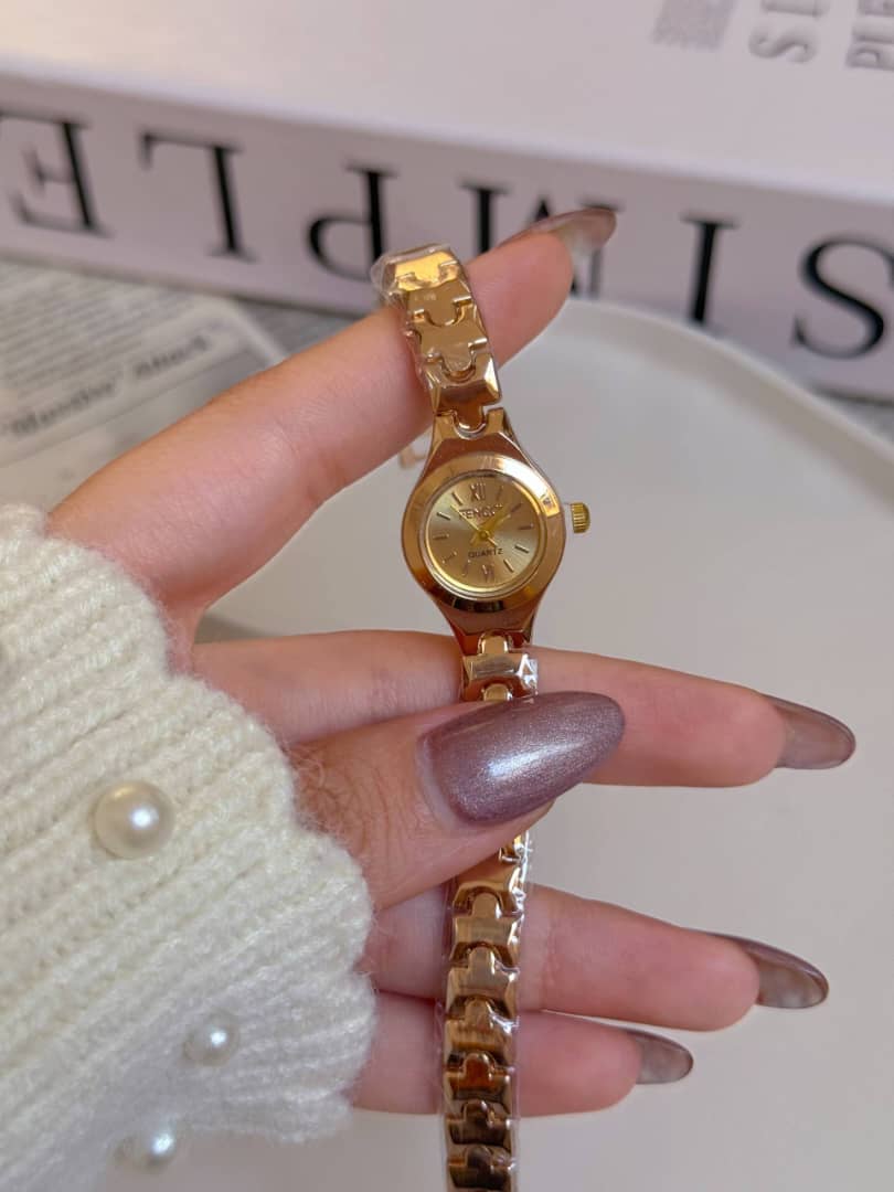 ساعت طلایی برند فنسی